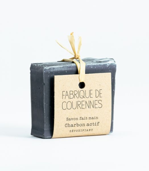Savon  au charbon actif