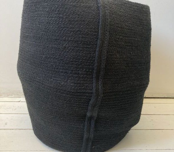 Panier en jute noir