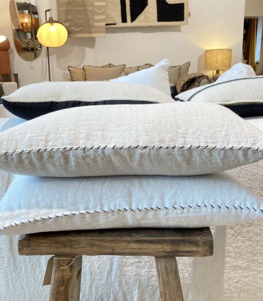 Coussin Bill en lin 30x60cm Bed and philosophy