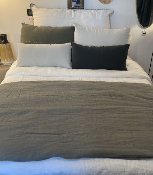 Edredon Full en lin Bed & Philosophy