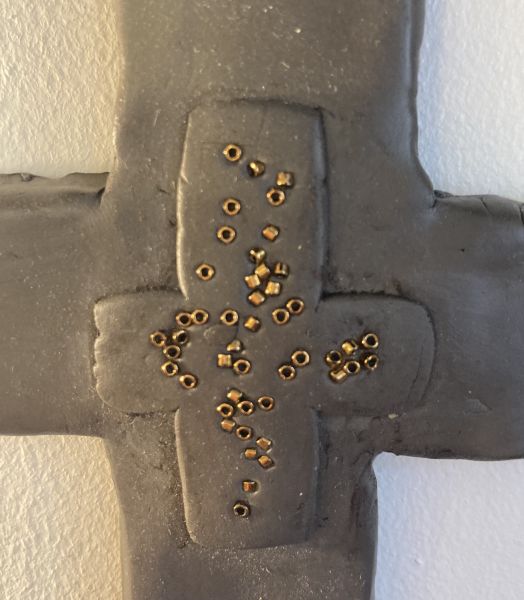 Croix Perlita noire