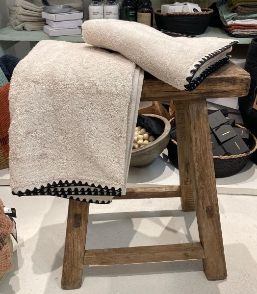 Serviette de toilette en coton 50x100